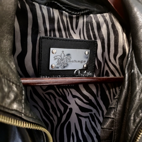 Mackage leather Bomber (xxs) - Picture 7 of 8